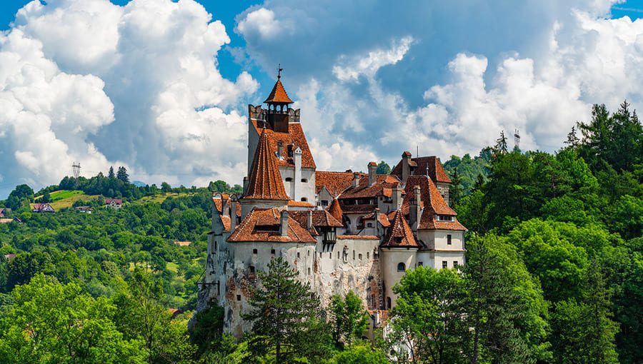 10 Breathtaking Budget-Destinations You Can Actually Afford 5 Romania – Dracula’s Country on a Dime