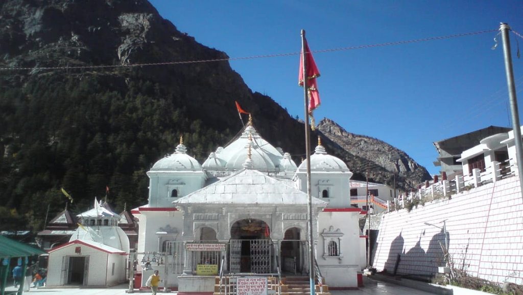 Top 10 Hardest Temples to Reach in the World 7 Gangotri Temple, India