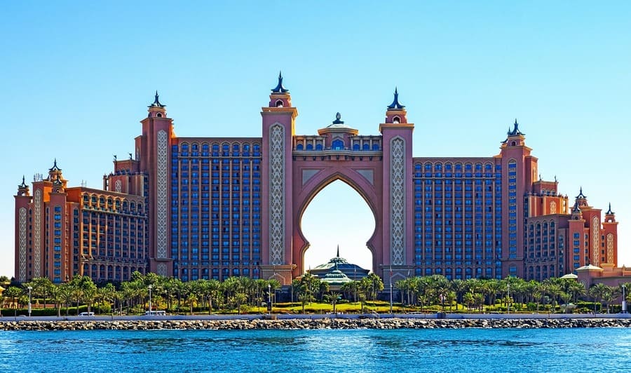 Dubai: Most Expensive vs Most Economical Stays 2 Atlantis The Royal