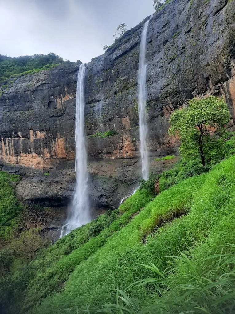 7 Hidden Waterfalls in India That Locals Don't Want Tourists to Find 3 Kune Falls Maharashtra